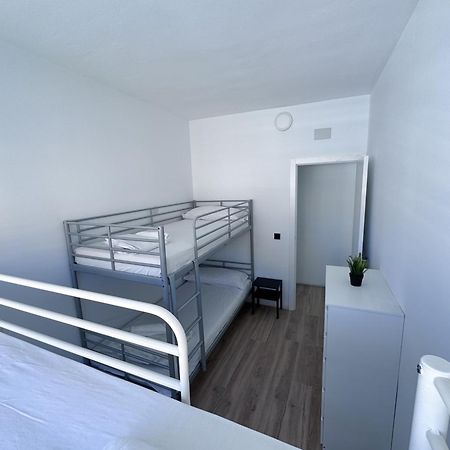 Muede Hostel Torremolinos Esterno foto