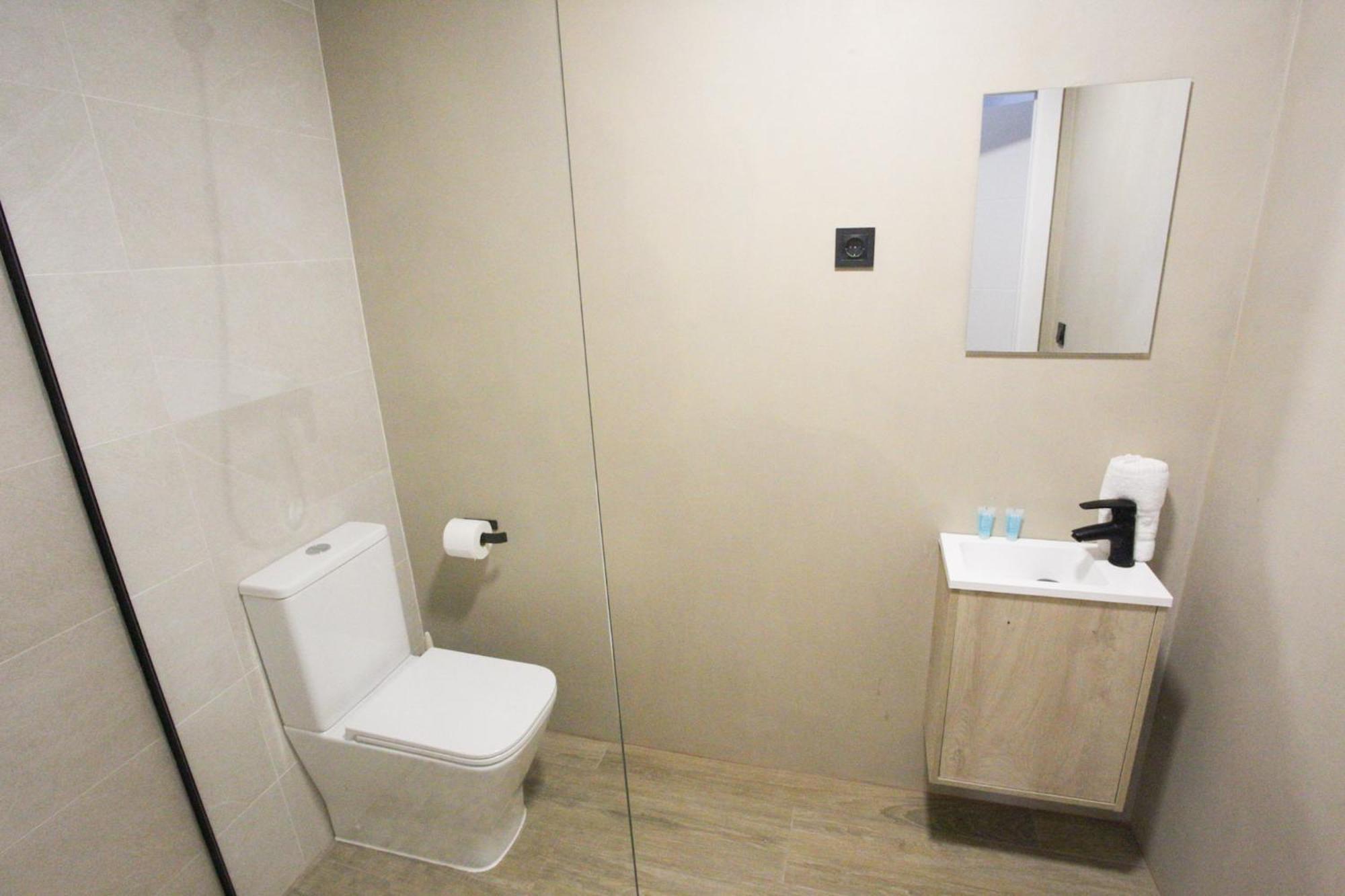 Muede Hostel Torremolinos Esterno foto